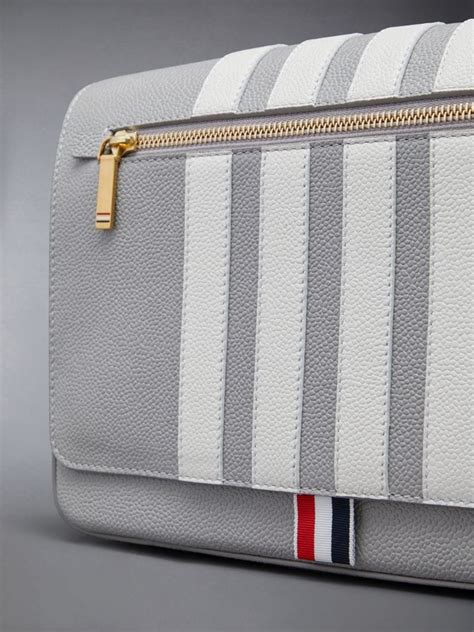 thom browne pebble grain bag